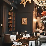 텔레그라프, 오토그래프 컬렉션 5*