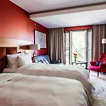 텔레그라프, 오토그래프 컬렉션 5*