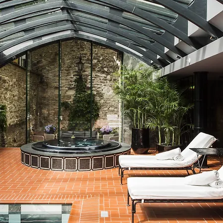 Telegraaf, Autograph Collection 5*