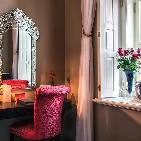 호텔 텔레그라프, 오토그래프 컬렉션 5*