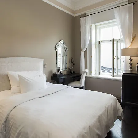 호텔 텔레그라프, 오토그래프 컬렉션 5*