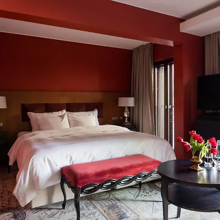 텔레그라프, 오토그래프 컬렉션