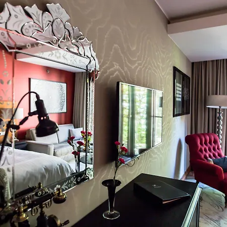 Telegraaf, Autograph Collection Tallinn