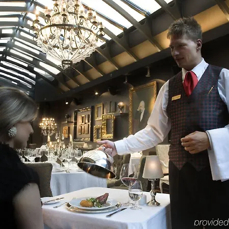 Telegraaf, Autograph Collection